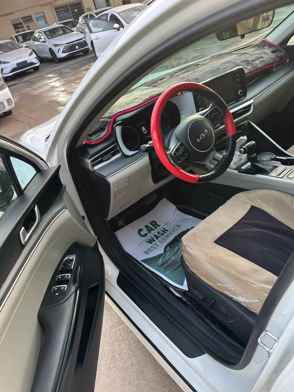 كي فايف 2023 خليجي
بيها ملاحضات بسيطة
طخطخات ونصبغن 
فوول مواااصفات 
مكاني بغداد اليوسفية
***********
***********
