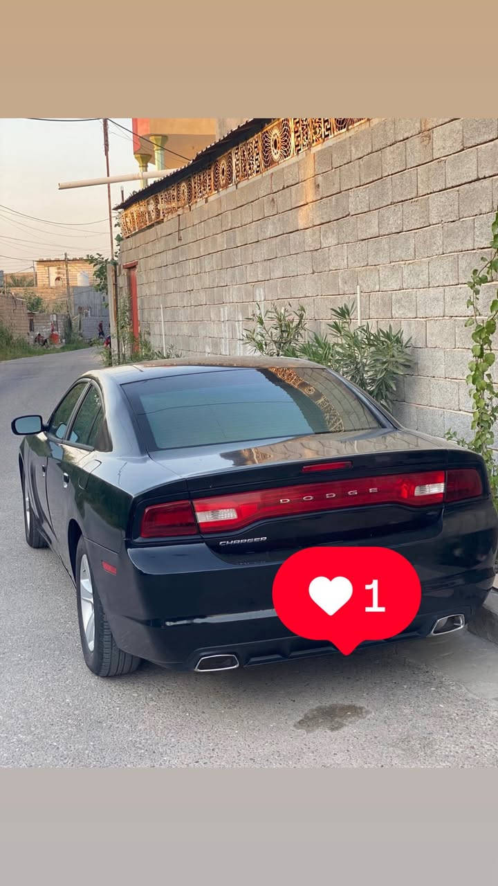 السلام عليكم چارجر 12 
3600
حداديه جديده تايرات جديده باتري جديد تبريد رقم اربيل 
سعر 55
***********
