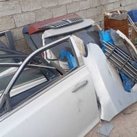 عندي غراض جاملاغات وبنايد مشكل حديث وقديم وياضن يوجد دعاميات يوجد لدين...