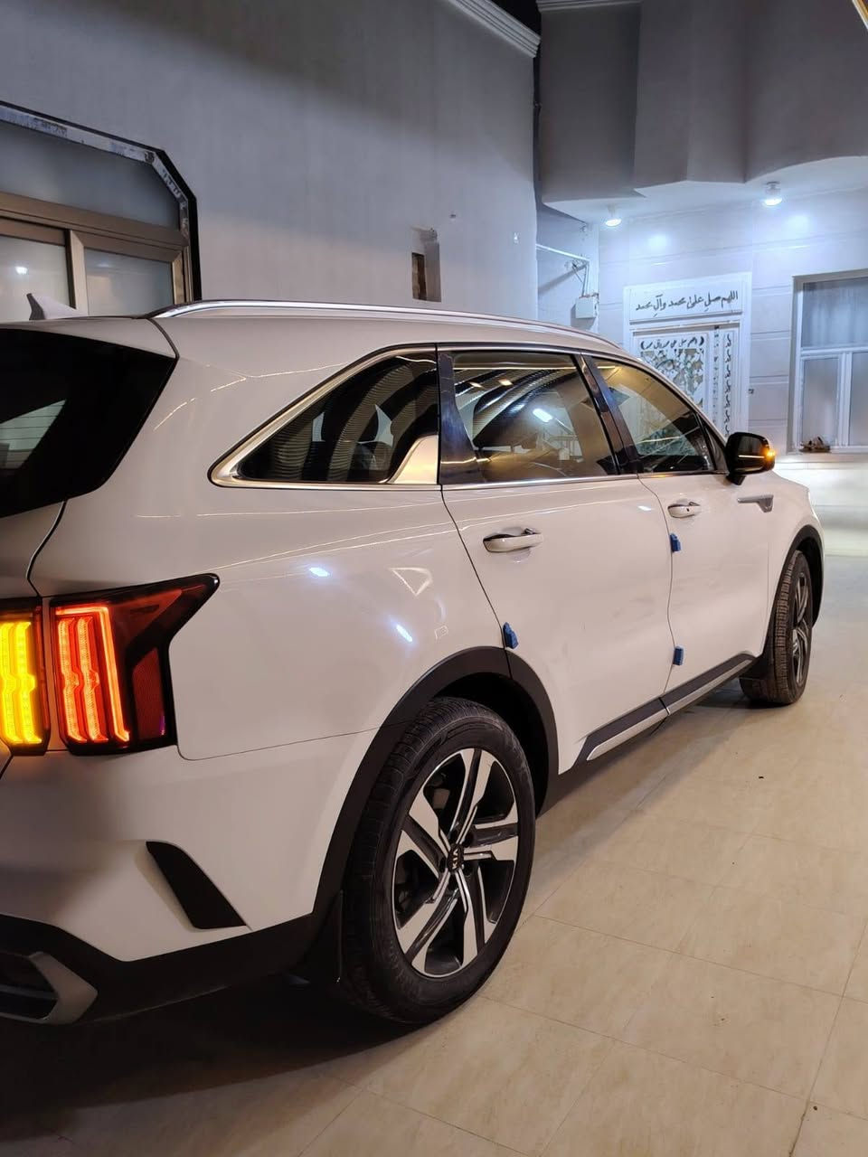 سورنتو 2021فئه SXLاعلى فئه فول 

مواصفات 1/1

رقم مثنى بأسمي

ماشيه ١٢٧ سياره جديده كلش مانقصه برغي

 السياره مكفوله كفاله عامه وبيها السونار

السعر٢٧٥ وبي مجال

المواصفات

تشغيل عن بعد 

1-بصمه ابواب وصندوك وتشغيل

2- حساسات خلفيه واماميه مع كامره خلفيه واماميه

3-مكينه 6سلندر

4-عدد الركاب 7

5-تبريد 3قطع منفصل التحكم

6فورويل دفع رباعي

7-نظام مانع انزلاق

8-انظمة القياده 1عادي 2ايكو 3سبورت 

9- نظام رادار النقطه العمياء 

10- مري قلاب عند الرجوع الى الخلف

11-داخل جلد

12-تدفئه  كشنات +تبريد 

13-شاشه كبيره مع هارد خزن 64 كيكا

14-تحكم كشنات جهتين كهرباء فول

15- حساسات خلفيه مع كامره  دوارة HD

16-خزن ميموري كشن السائق عند التشغيل ولطفاء

17- مري شفط مع القفل ولفتح+ اشاره

18-سماعات انفنتي صوت عالي جداً

19-ويل كب ٢٢

20-حساس انخفاض التاير مع التنبيه

21-شاشه قرأة العطلات بدشبول

22-بردات خلفيه

23- تحكم ستيرن فول 4 جهات

24-جنطه كهرباء شفط بصمه و لمس

25- لايت وبك لايت لدات فول

26-  لايت سمارت دوار مع الاستيرن 

27-يدات نيكل مع اضويه اناره ترحيب 

28-نظام Ac 116v توزيع فولتيه كهربايه

29-مدخل USB مع اوكس

30-نظام بلوتوث مع حاكيه عند الاتصال

31-نظام التكلم مع السياره

32-نظام P. قفل الحساسات الخلفيه 

-سياره نظيفه جداً 

الرقم :*********** مكان السيارة السماوة مركز
