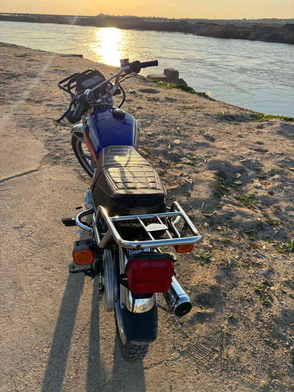 ماطور للبيع موديل 20 سيفان باب اول وزن ثقيل منفيس اصلي *********** او مراسله عل صفحه
