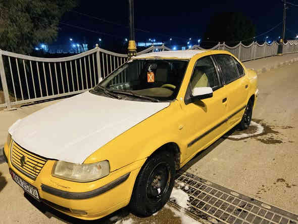 سمند رقم نكليزي ل٢٩ سنويتها مصفره هيئه وغرامات كامله سياره جاهزه مكينه وكير وحداديه وتخم تايرات ترايك وين ماجان جاهزه سعرها ٢٨ وبيها مجال مداور يمته ماتريد شراي تعال خاص او تتصل ع رقم بيع او مراوس بسايبا نضيفه ***********
