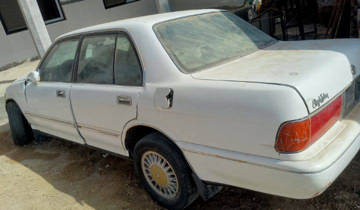 للبيع عل حادثه رقم واسط إنكليزي باسمي باقي كله شغال ***********
