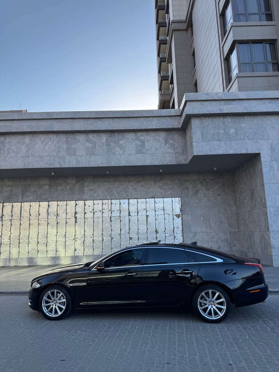 جاگوار٢٠١١ Xjl فول مواصفات سيا ره ١ جاملغ صبغ مكين مرغوب ٨ سلندر بدون سوپر سعر ١١٥$ مجال بسيط مكان اربيل *********** فايبر واتس اب أربيل, العراق
