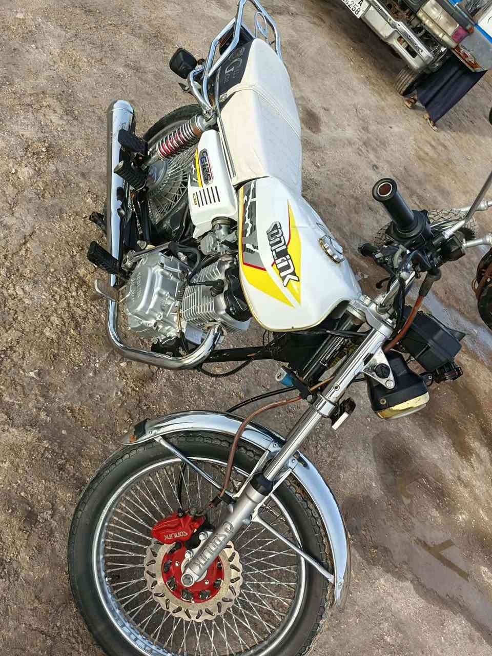 سلام عليكم دراجه للبيع تايكر موديل 2023 أوراق أصولي دراجه جديده السعر مناسب***********
