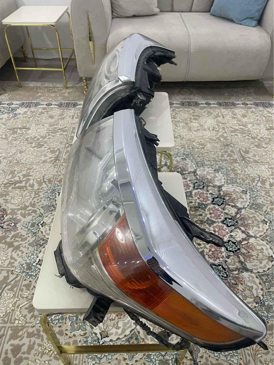 لایتی وەنەوشەی بیلادی بۆفرۆشتن
بۆ مۆدێلی 2012 بۆ 2015 ئەبێت
نیکڵەکەی پێوەماوە
بێ درزو شکاوی
نرخی ٣٠٠ دۆلار و مەجال
شوێن پیرەمەگروون 
***********
***********
گەیاندمان هەیە السليمانية, العراق
