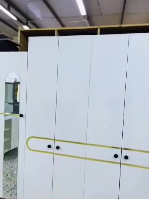 🔥 *غرفة نوم جديده بالكارتون غير مستعمله  ✨

🇹🇷 *ستايل تركي فخم**
5قطع:*
اناره شغاله✨
🔩 برغي وجوي حديد* قوي
🔥 *الصبغ حراري*
💰 *السعر:* 650 وبي مجال 
🚚 *توصيل مجاني داخل بغداد*
🚚 @إشارة


**إذا كنت صاحب هذا الإعلان وتريد حذفه لأي سبب، رجاءا أرسل رسالة إلى الدعم الفني**