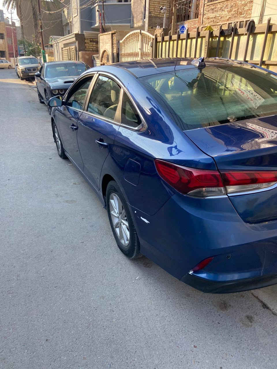 سلام عليكم
للبيع سوناتا 2018
محرك 1600تيربو 
رقم اربيل بأسمي -سنوية لل 2030
والهزة شهر 2026/6 
حادث امريكا صندوق مصلح و موجوده صور الحادث
وبالعراق حادثها بالجاملغ الأيمن الأمامي مبدل و شويه من البنيد مصبوغ هو وباب الصدر 
ماشية 153 الف ميل
السعر 115
التواصل ***********
مكاني حي القاهرة
