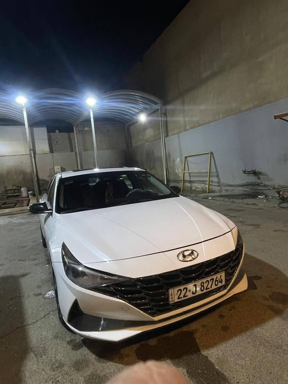 🚗 للبيع هيونداي النترا 2022 وارد أمريكي
✨ اللون: أبيض✨ فل مواصفات (ليمتد)✨ 
توقف ذاتي ✅اوتو هولد✅بصمه✅فتحه✅نظام ترحيب✅ تدفئه تبريد  كشانات✅
الممشى: 78 ألف كم رقم الجديد ب اسمي 
حادثه قطعه وصفحه كلير من امريكه بدون دواخل وايرباك 

✅ سيارة نظيفة جداً✅ مواصفات كاملة✅ محرك وكير بحالة ممتازة✅ مكيف ممتاز وجاهزة للاستخدام✅ استخدام شخصي ومناقصه شي 

السعر: [142] وبيه مجال حك الجيه 

للمعاينة والاستفسار التواصل على الخاص أو الاتصال، ***********
