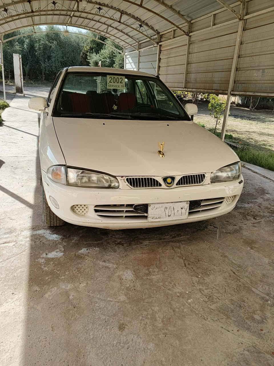 براتون البيع
موديل 2002
كير ومحرك شرط 
تبريد ثلج
تدفه نار
تخم تاير جديد 
صدر المامي والخلفي جديد 
السياره مابيه صبغ غير قطعتين شرط
السياره حره سنويه عظم عاج 
السعر 45 وبيه مجال 
اذا اكو مراوس اراوس
***********
***********
