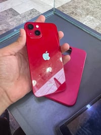 آيفون 13 • أحمر • نجف