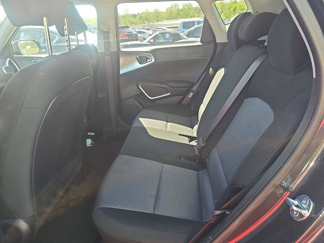 السلام عليكم 
كيا صول 2024 للبيع
  رقم فحص مؤقت
صور الحادث موجوده بالمنشور والباقي كفالة من الصبغ 
مكينة كير كلها مكفوله
 شواصي راديترات كلها سليمة شركة  وشرط الفحص والسونار
ماشيه 28 الف ميل 
مواصفات السيارة رادارات امامي جانبي وخلفي
توقف ذاتي  وقيادة ذاتية وتحديد مسار ونقط عمياء
ويل كب 17 بلادي وكامرة وشاشة كبيرة تدعم كاربلي
داخل رصاصي وفول تحكم ستيرن 
مكينة 2000 دوش 
المكان بابل 
السعر 145 ورقة وبيها مجال بسيط 
الاستفسار أكثر الاتصال على الرقم
 ***********
