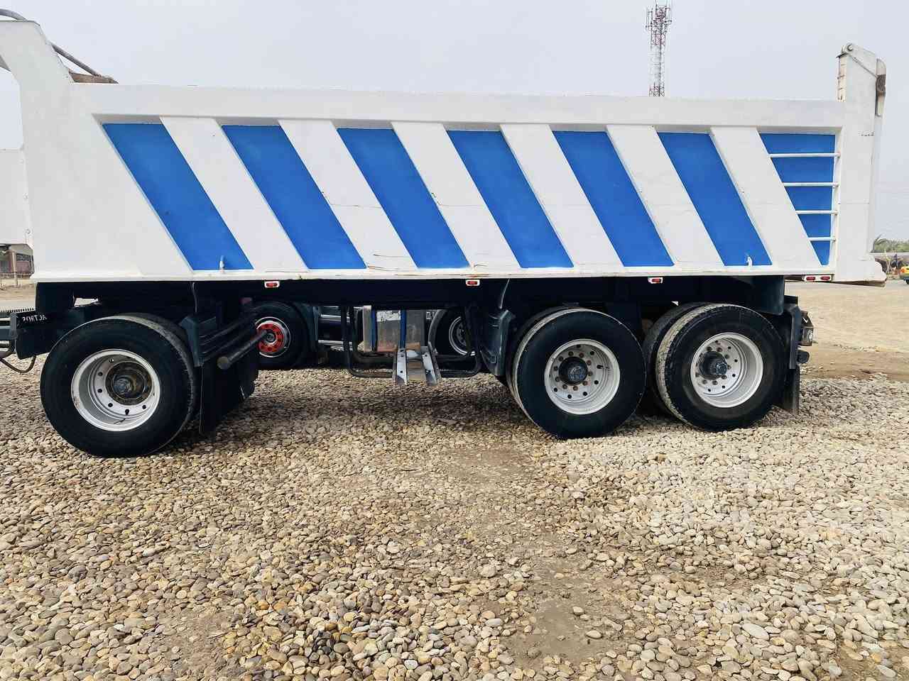 للبيع عربانه مايلر موديل 2021عربانه مكفوله كفاله عامه طوله 7.25شاصي14دناكير 16عربانه جهازه من كلشي كبل للشغل حداده الجرف عادل الدفاعي السعر 170$وبيه مجال للشراي الاستفسار ***********
