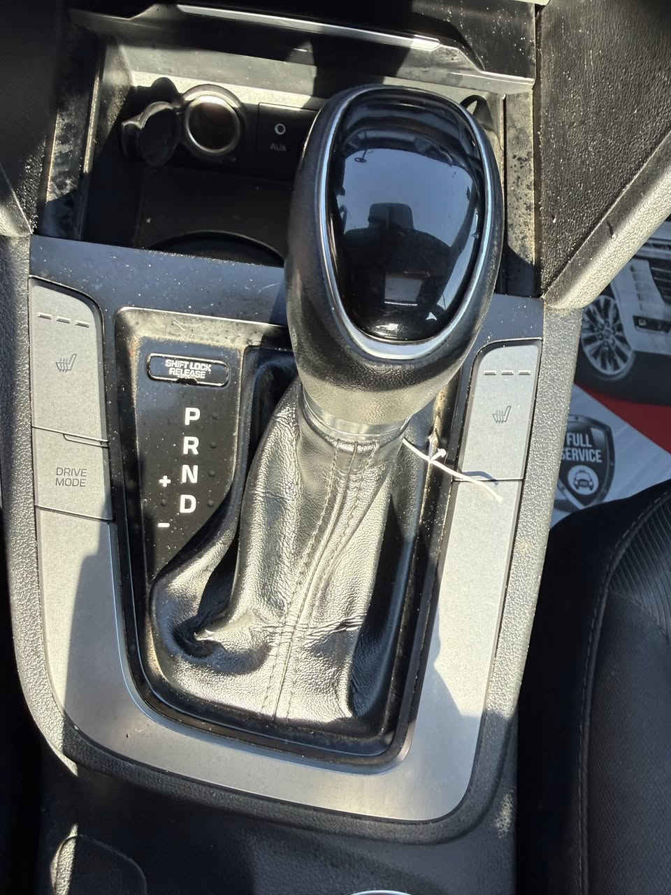 النترا 17 امريكي حادث جنطه رقم بغداد فول مواصفات 
كير ومحرك مكفول  ماشيه 100 ميل ب126$ 
بغداد شعله .. ***********
