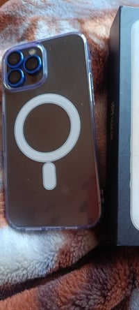 ايفون 13 برو ماكس • اسود • مكفول بطارية 84