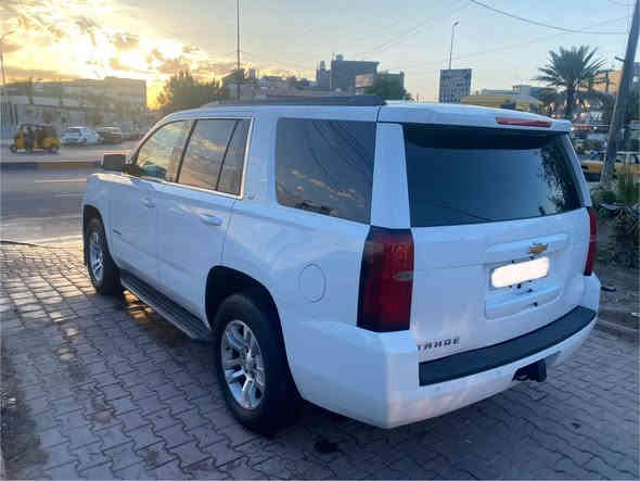 السلام عليكم
شوفرليت تاهو 
السياره داخله (سياحة ) 
مكفوله السياره من كلشي كص وفتح وانتربول وسرقه  
للبيع مديل 2015 فول مواصفات عدا البصمه 
‏LT
لون ابيض   
فور ويل 
فتحة سلايت  
رادار امامي 
خمس وضعيات للكشن خزن ميموري 
كشنات  تدفئه +تبريد 
كشنات جلد كهرباء 
كشن السايق رجاج 
مسجل قاصه📺
شاشة 📺 كبيرة 
جنطه كهرباء شفط 
شاشة اعطال 
تشغيل عن بعد
حساس خلفي 
حساس امامي 
كامره دواره 
تحديد مسار 
توقف ذاتي  
السعر ١٤٠ 
مكاني بغداد 
***********
