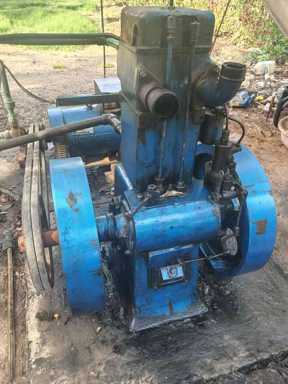 مولد للبيع 10 حصان  7 ونص كيفي 
شغال السعر 800 وبي مجال شي قليل 
 اتصال على الرقم فقط ‏‪***********‬‏
المكان بابل جبله زبيدي
