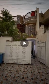 بيت للبيع بمساحة 110 متر يحتوي على كراج سيارة وحمّام خارجي للبيت مدخلي...