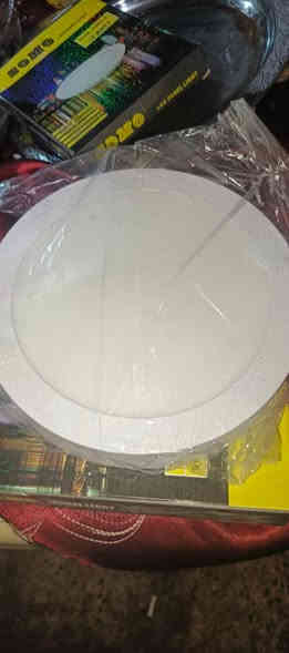 سلام عليكم اخوان كمية سعر الجملة عدد 500قطعة موجودة والاسعار على خاص او اتصال على الرقم*********** النجف
