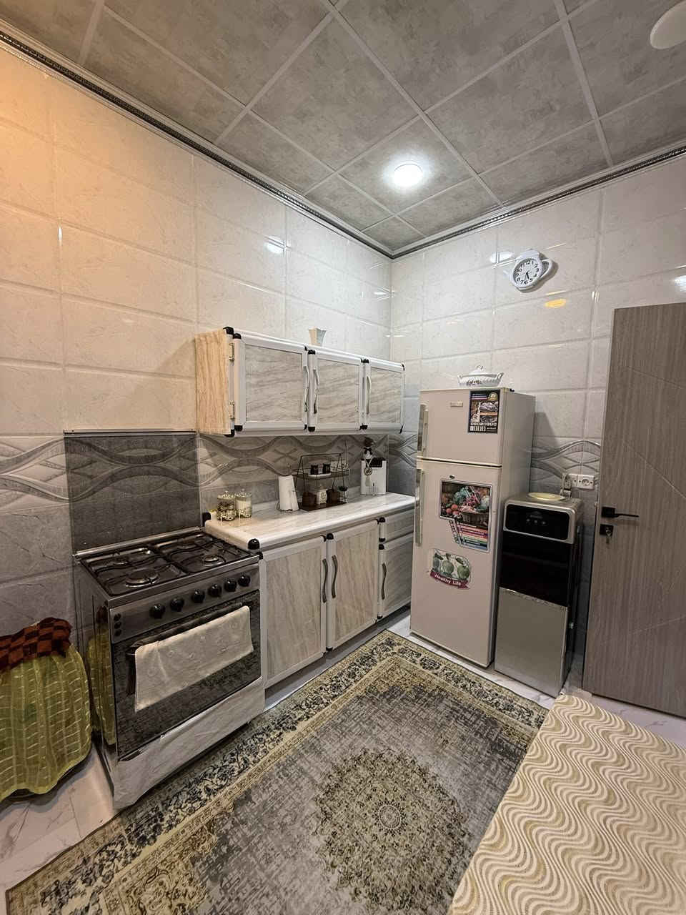 دار للبيع🏛️
________________________
الموقع : 📍
⚝ حي هيما ستي  
________________________
⚝ مساحة الدار :110
⚝واجهة 6وربع 
دار بناء مميز حديث بناء حديث ❤️‍🔥
 ________________________ 
⚝ للمزيد من الاستفسار الاتصال على الارقام التالية:
***********
***********‬
⚝نستقبل عقارتكم وطلباتكم العقارية
