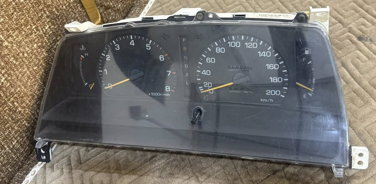 عينه كروسيدا شركه مامشدوده ابد شرط الشغل تفصيخ بلادي. سرعه 200قفلها 45الف بصره الزبير رقمي ***********
