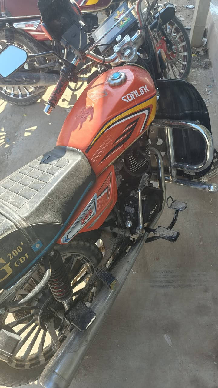 السلام عليكم ماطور ٢٥ البيع مكينه ٢٠٠ كله شغال بس تركب وتمشي سعره ٨٥٠ وبي مجال الشراي يتصل عل رقم أو يرسل خاص و تحياتي الجميع ***********
