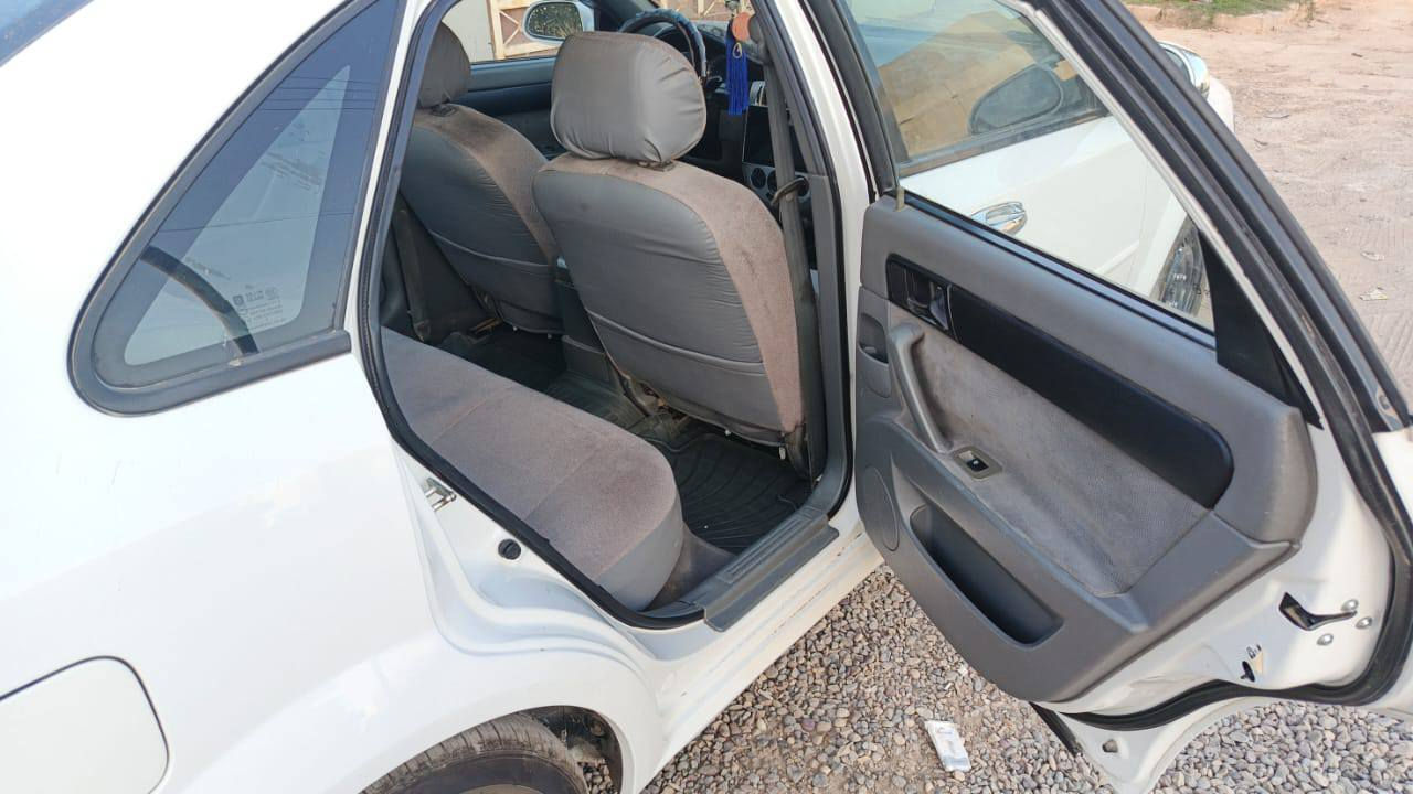 اوبترا موديل 10 بغداد مشروع وطني جدا نظيفة صبغ جاملغ امامي جهت السايق فقط السعر85 وبيهة مجال 
***********
