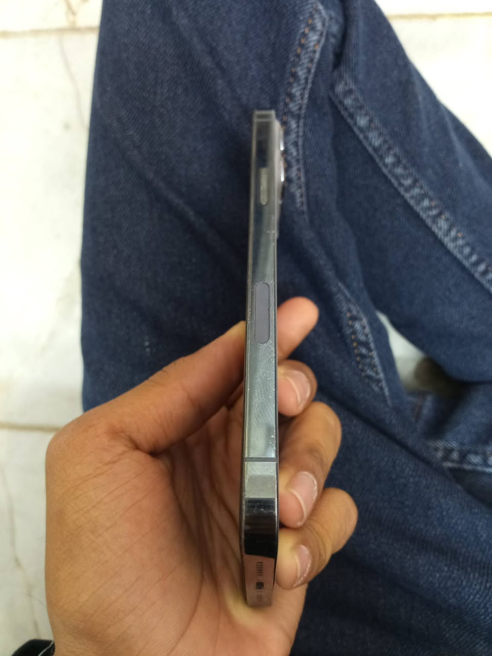 13 برو ماكس ذاكره 512 بدل بطاريه غراضه موجوده مستعجل على البيعه***********
