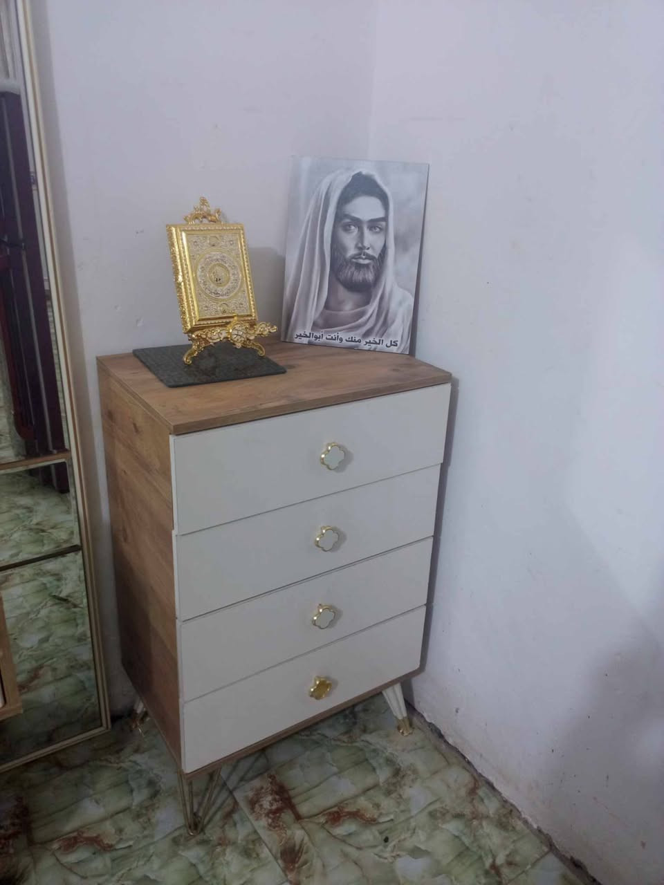 غرفه تركي سعره 600 قفل  
دوشك جربايه سعره 50 قفل 
الشطره قرب جسر حجي خيون


**إذا كنت صاحب هذا الإعلان وتريد حذفه لأي سبب، رجاءا أرسل رسالة إلى الدعم الفني**