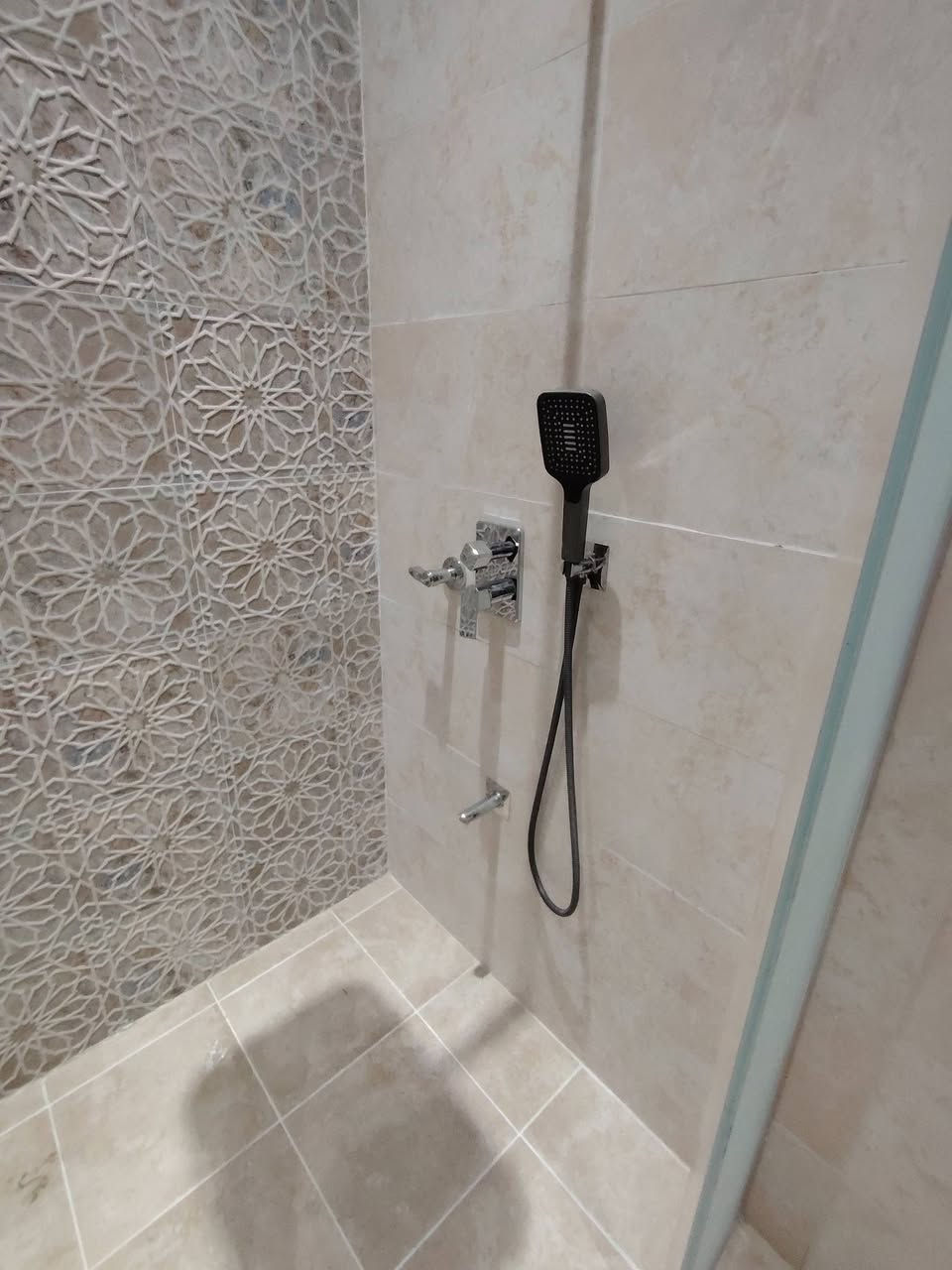 ابو جود هندسة السباكه 🧿🧿
***********
