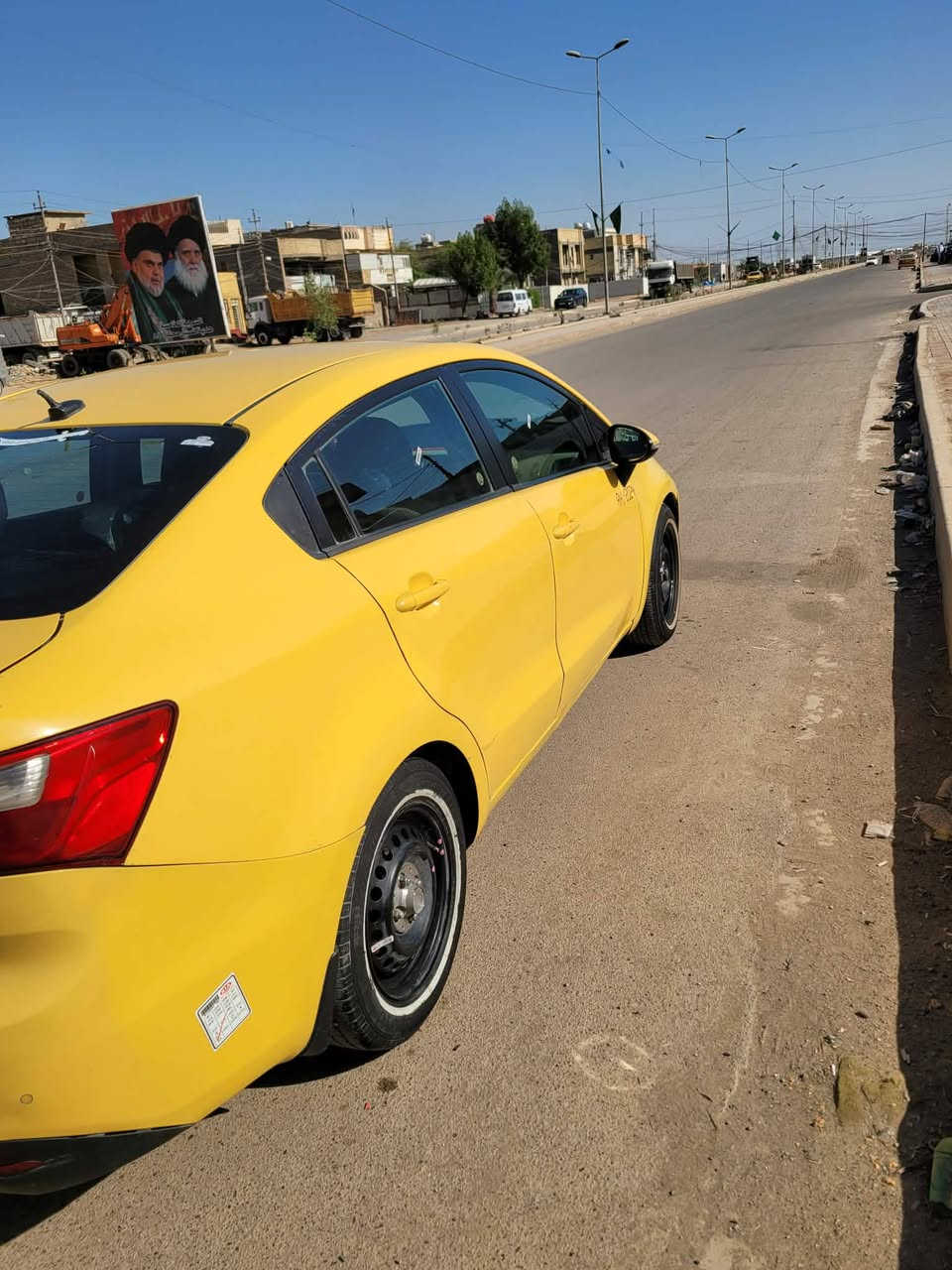 السلام عليكم كيا ريو موديل 13 رقم بغداد سنوية بسمي سيارة جاهزة عدة التبريد مكينة جيدي أي رقم متواجد واتساب *********** السعر 65 السيارة وارد امريكي
