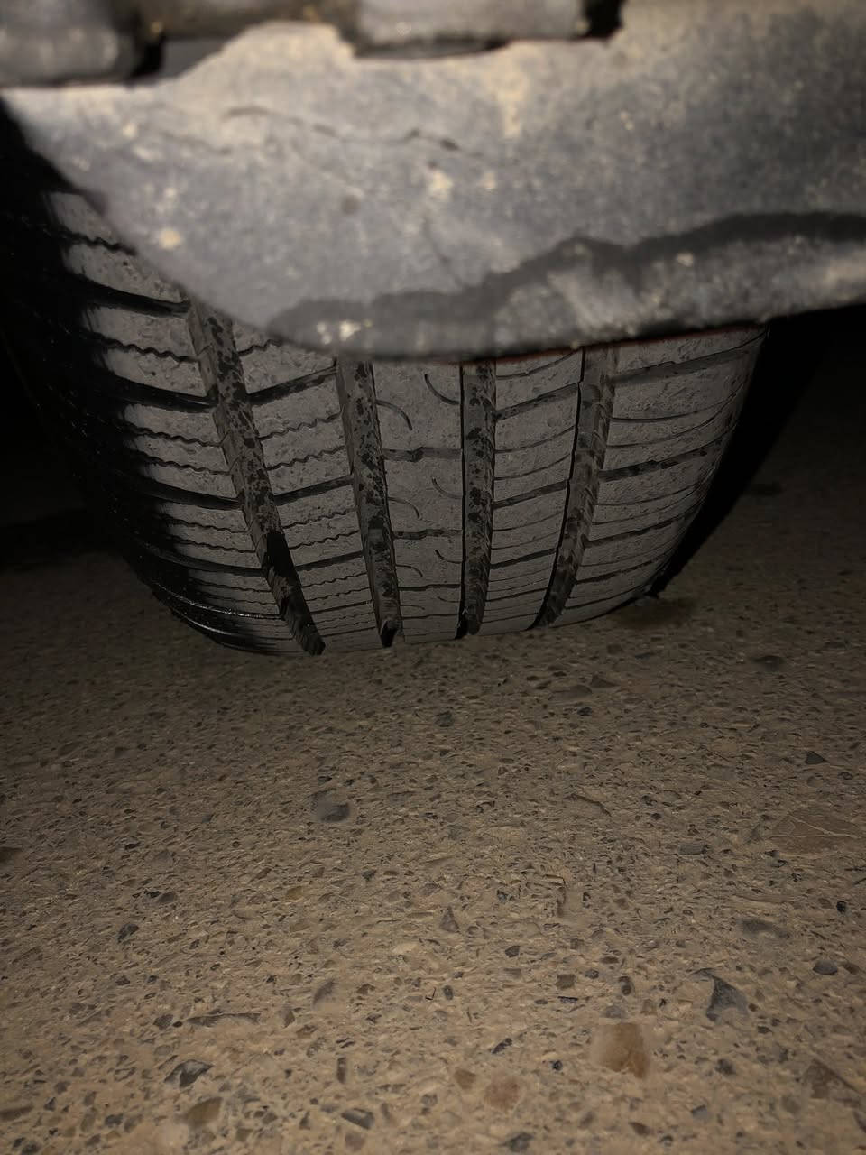 سڵاوی خوا لە هەموو لایەک چوار ویلی ڕۆیاڵ بۆ گۆڕینەوە بە دینگە بەس دینگەم ئەوێت نەوتی یان ستیل چیت هەیە لە کۆمێنت داینێ ٢ ڕۆژە ٤تایەی تایلەندیم بەستوە  ٢ وەرەقەی پێدراوە تایەکان لە سلێمانیم 
Addmin❤️.
0773 223 3703
0751 510 3703 Wats up.
