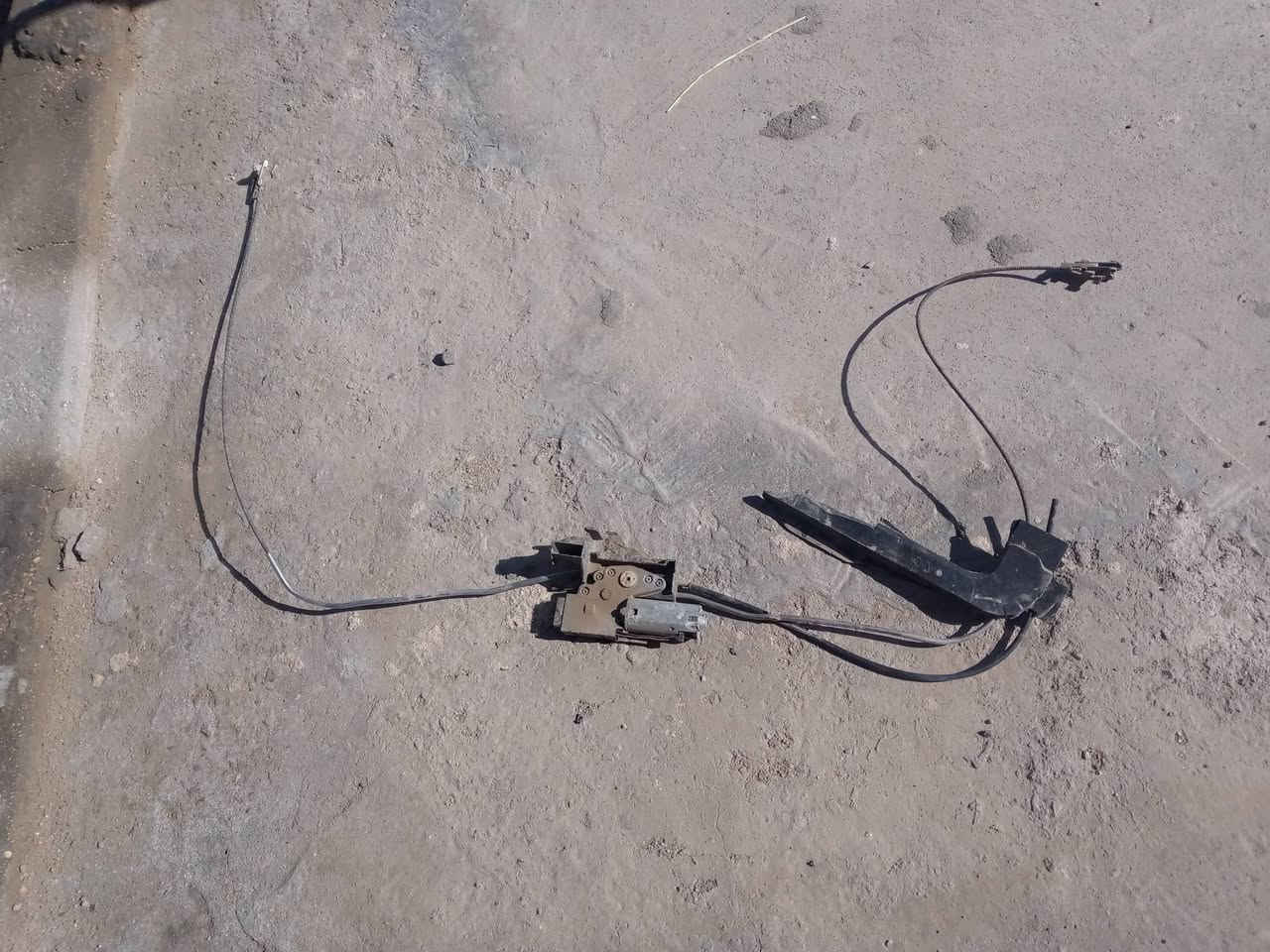 غراض تفصيخ  بلادي مازدا رقم ***********
