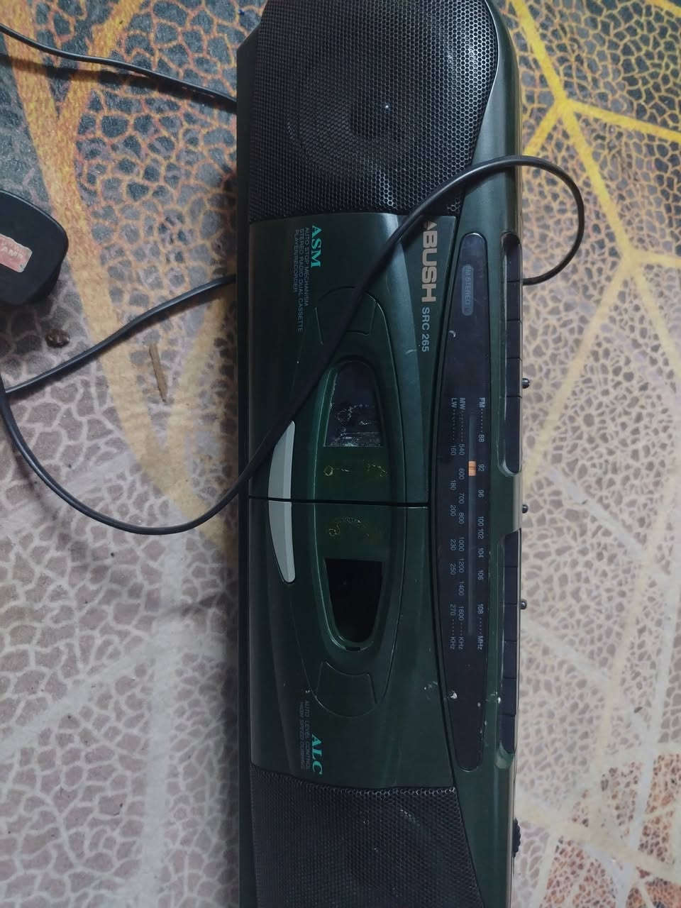 السلام عليكم جهاز ماركه بوش راديو موجتين  وكاسيت شغال أعلى سعر ابيع


**إذا كنت صاحب هذا الإعلان وتريد حذفه لأي سبب، رجاءا أرسل رسالة إلى الدعم الفني**