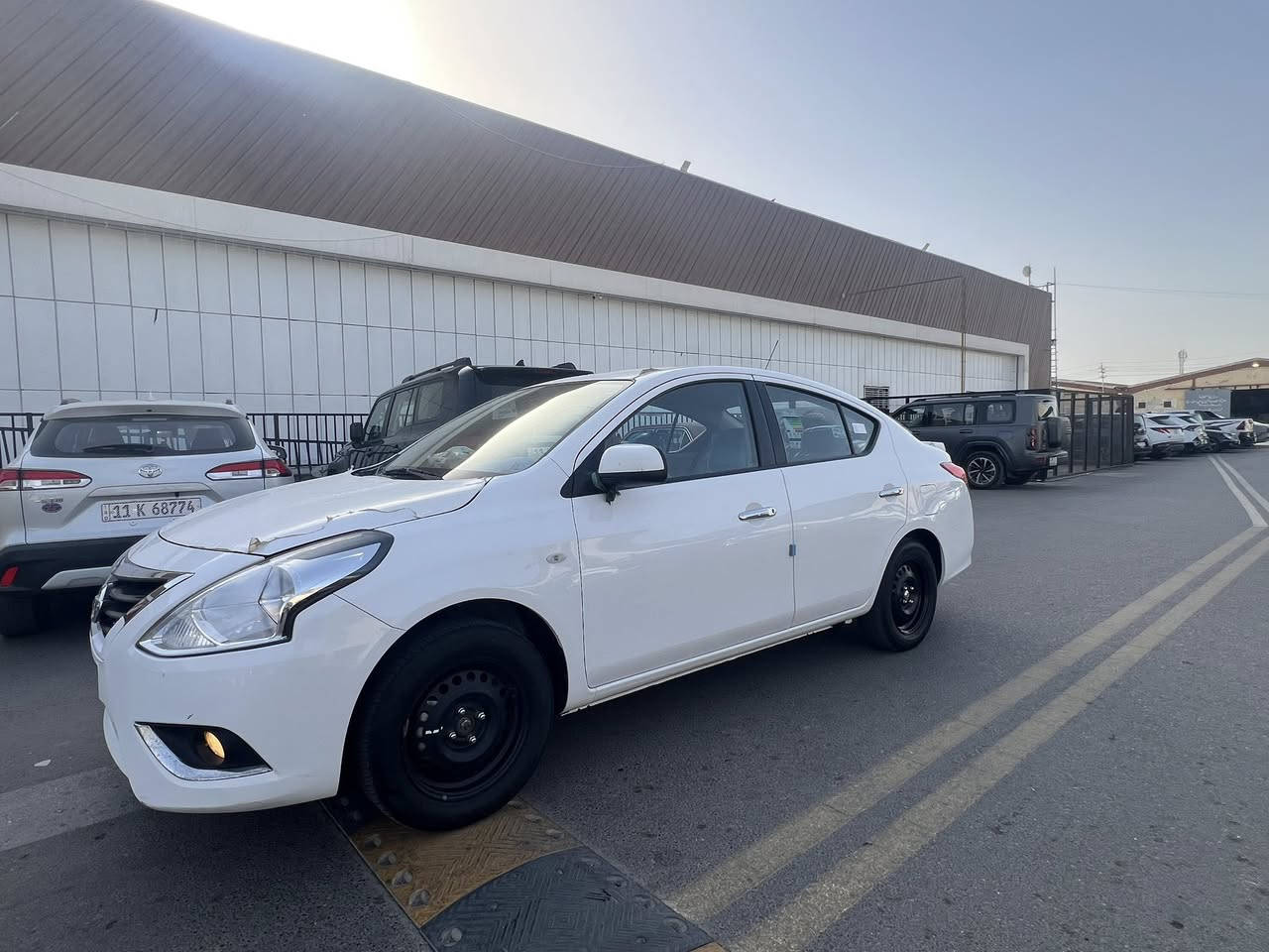 السلام عليكم نيسان صني 2022 هندي بليته زركه سياره جديده على وضع الشركه مكفوله من ضربه وصبغ ماعده بارد على كد اصبعين بخشم الجاملغ السعر 117 وبيه مجال الستفسار الرقم ***********
