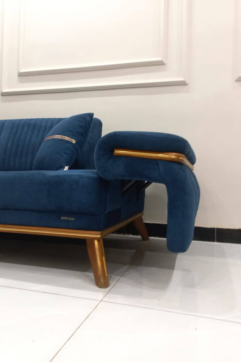 تخم تركي 8 مقاعد مودرن نضام سرير يدات سلايت سفج بولستر طبي دير فريم ارجل زان نضيف جدا  مبي اي ضرر اخو جديد سعر... 600 وبي مجال بسيط


**إذا كنت صاحب هذا الإعلان وتريد حذفه لأي سبب، رجاءا أرسل رسالة إلى الدعم الفني**