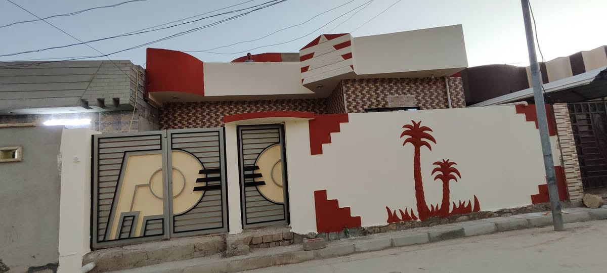 ***********يوسف الصباغ 
لعمل كافة الاصباغ الداخلية والخارجية والابواب والشبابيك ومانع الرطوبه 
للتواصل على الرقم ***********
