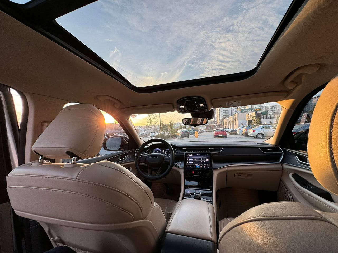 جیب گراند چیرۆکی 2021
فوول فوول مواسەفات
کلین دەعامی بۆ دەعامی بەشەرت
سفری شەریکەی هارلم 
تەنها ٦٠ هەزار کم ڕۆشتووە
دەبڵ ئەکسل ٥ مۆد
بەسمەو شەغال هەردوو بەسمەی بیلادی ماوە
ڕادار پێش و خەتی جادەو ئاوێنەکان
پانۆراما ناوزەرد
کوشن خەزن و تەبرید و هیتەر و کارەبایی
دوو کوشنی دواوە هیتەر
سندوق کارەبایی
سیستەمی سەماعە Alpine

سعر لە کۆمێنت داوابکە ڕاستەخۆ بۆت دیت 📩 

گێچ ئەلیکترۆنی تەبرید مەرکەزی ٧ نەفەری
لایت پێش و پشتی لید زۆر مواسەفاتی تر
شوێن: سلێمانی

ژمارەی خاوەنی 
***********
