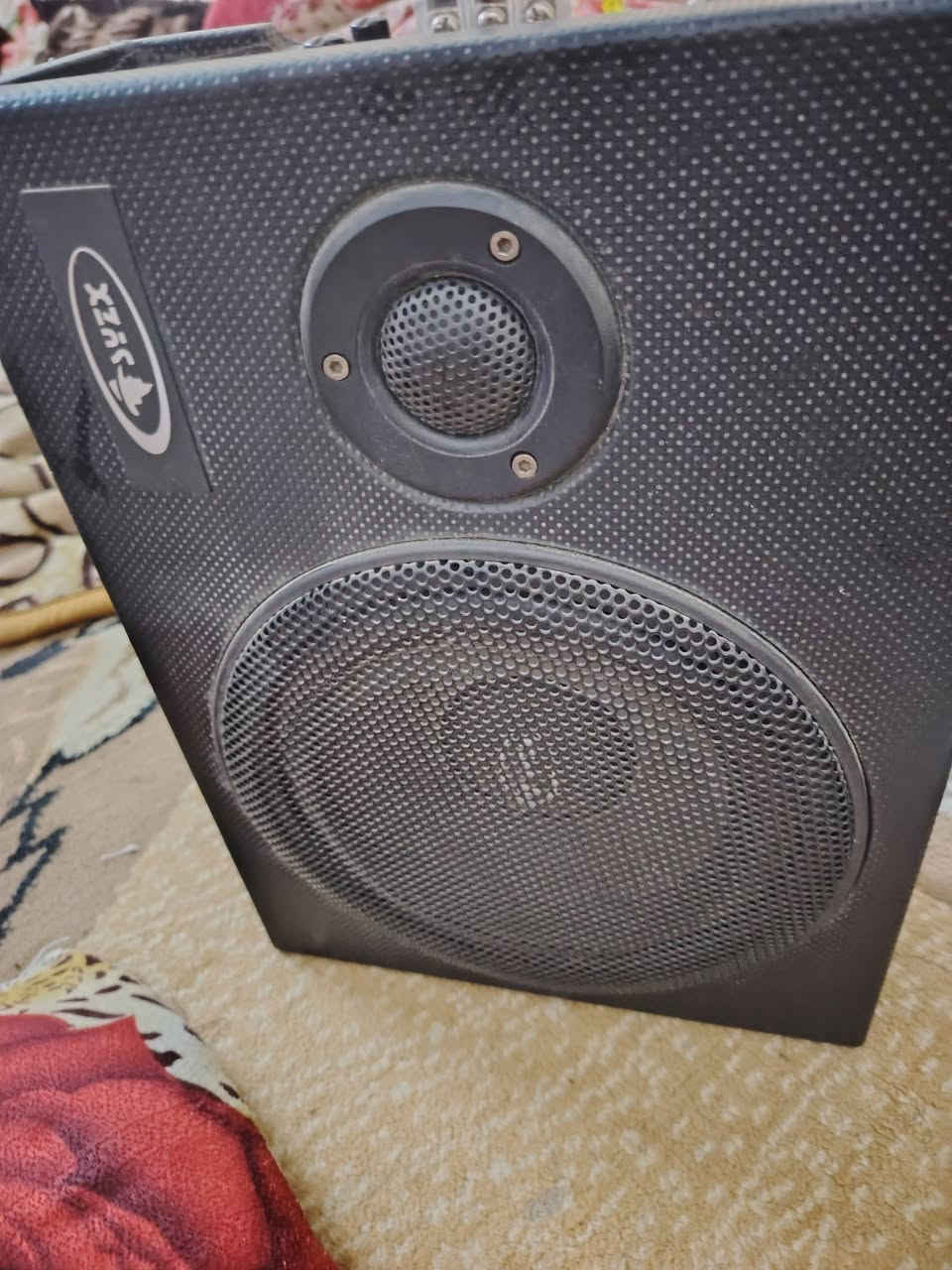 السلام عليكم اخوان مضخم مال صوت مال سياره سعر قفل مكانه صلاح الدين دجيل***********
