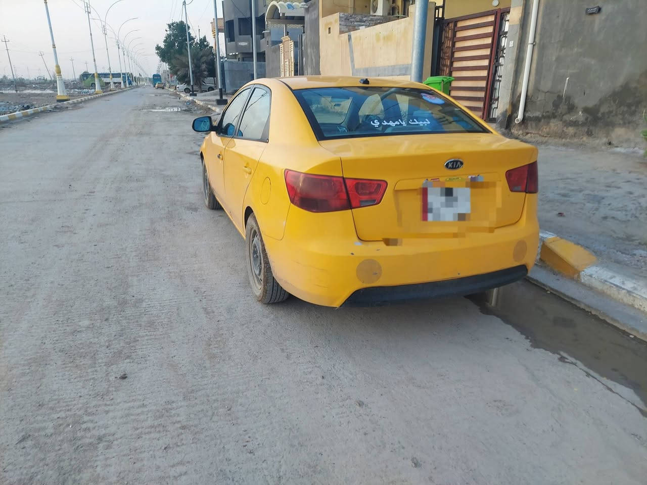 سلام عليكم 
سياره فورتي 2013  
تحكم ستيرن اشاير بالمرايه 
كير ومحرك مكفولات 
بيه فخذه اليسره معمره اقل من اشبر معمره ما مكصوصه انتبه للمنشور معمره مامكصوصه اقل من اشبر تعمير راعيه بالناصريه يريد مداور خلال 5 ايام السعر 70 وبيه مجال الشراي مجال قليل
مكان السياره ناصريه 
***********
