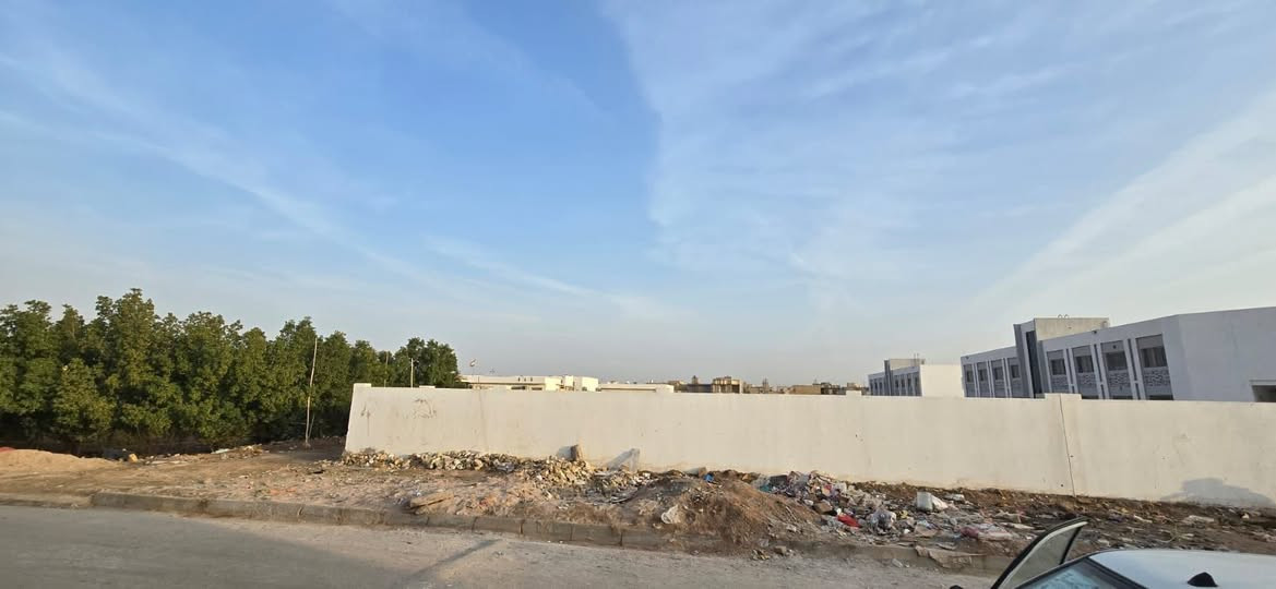 دار البيع المساحه 200متر منطقة عبجيه بناء حديث 2026 مقابيل مدرسه وساحه الستفسار اكثر تصال بصاحب العقار***********ابو براهيم
