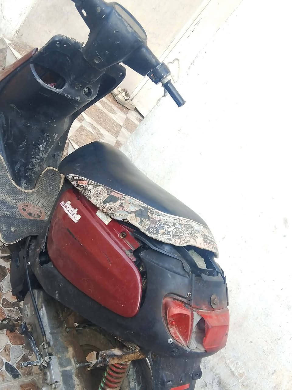***********
85
