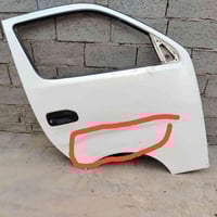 باب نيسان • باب يمين • موديل ٢٠١٤