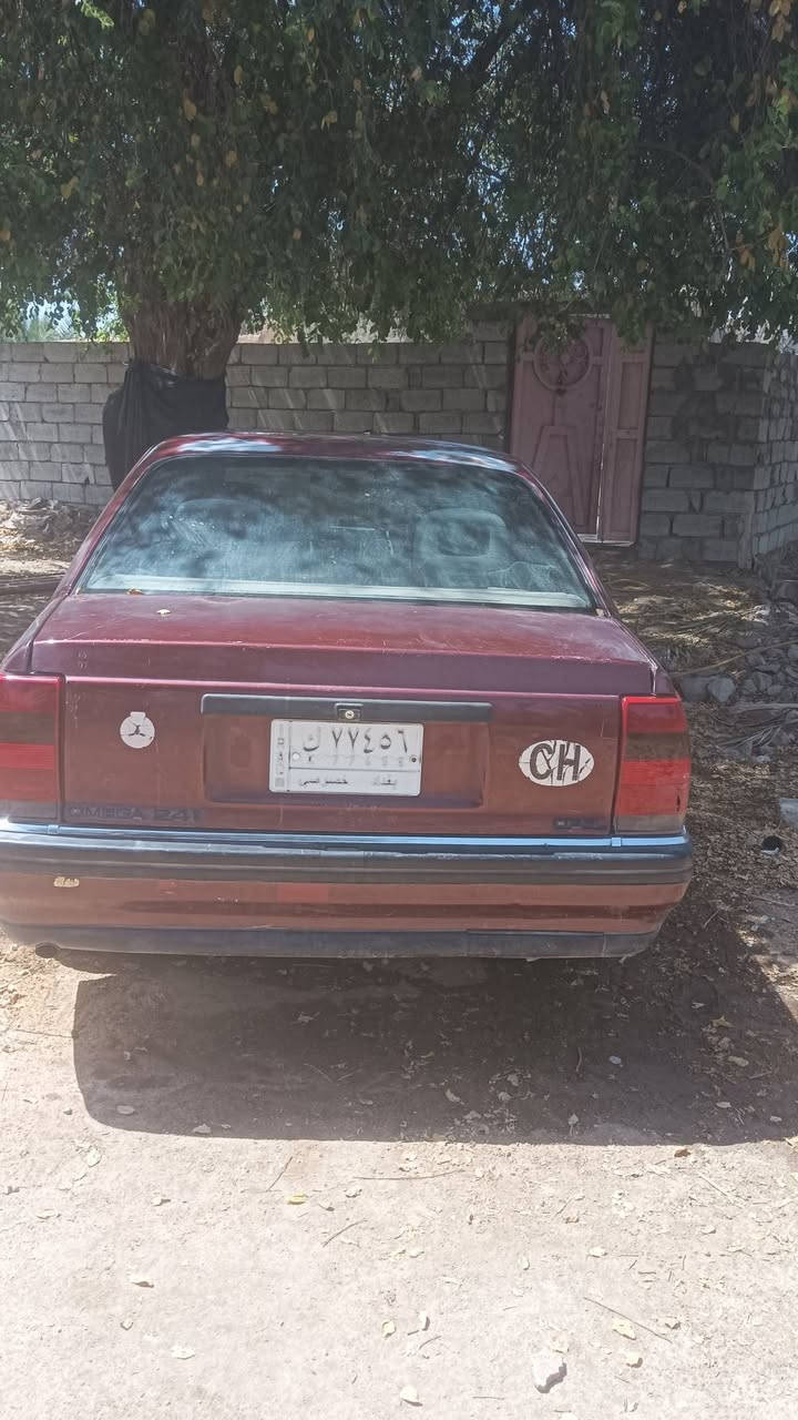 اوبل مديل 91  رقم بغداد سنويه صاقطه حداديه زينه تايرات هم زينه مكينه نضيفه مابيه تنقص راعيه موجود يداورللك مهم سياره مال شغل اطلع بيه وين ماجان السعر عشرين خابرني ونتفق ***********
