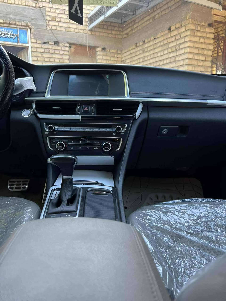 سلام عليكم كيا اوبتيما 2020 خليجي مكينه 2400 رقم بغداد بسمي فول عده الفتحه ماشيه 99 بيهه بارد باب السايق ولباقي كفاله مكان الرميثه السعر ١٩٦ وبيهه مجال الاستفسار ***********
