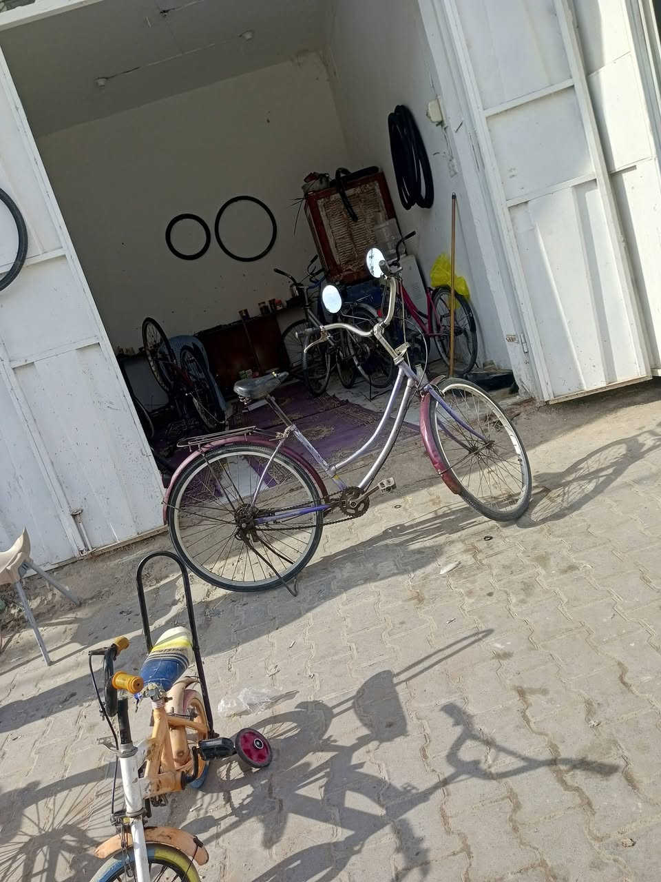 تم بعون الله 
افتتاح محل بايسكلات بالة جديد ومستخدم 
بيع وشراء وتصليح 
العنوان زين القوس شارع الملا قب ساحة التشابيه 
علما مكلف بالنشر 
للاستفسار اتصال بالرقم
‏‪***********‬‏
