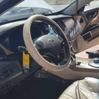 1-كوريس 2013 خليجي  2-محرك 3800 V6 3-گير 8 نمر كوبرا 4-اللون ابيض  5-ا...