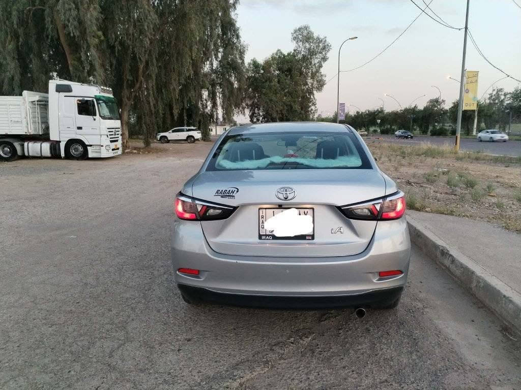 مكلف بالنشر تويوتا يارس وارد امريكي 2018 مواصفات

تحكم ستيرن جهتين. 

تدفئة تبريد. 

توجيه المرايا كهربائي. 
 اوتو بريك توقف امامي. 

كاميرا خلفية بلادي. 

تشغيل بصمة. 

گير اوتوماتيك + عادي. 

وضع قيادة سبورت + عادي . 

مثبت سرعة تحكم ستيرن. 

شاشة تحكم ماوس + لمس. 

مانع انزلاق و ABS.  

فتح صندوق ريمونت + زر داخلي. 

متحسس ضغط اطارات. 

فتح وقفل مركزي وجامات كهربائية.

الضرر صور مرفقه  

 رقم نينوى الماني مكمل معامله عالرقم الدولي 

السعر 125$ بيها مجال  . 

مكان السيارة موصل 

📞📞📞*********** تواصل
