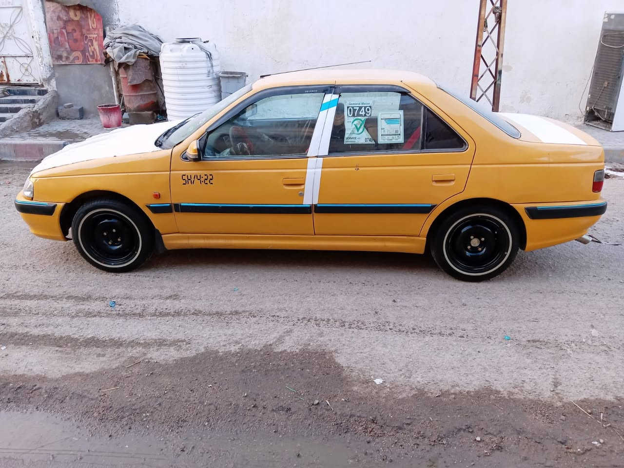 بيجو بارص 2015سياره جاهز تبريد حداديه تخم تاير سعر 37وبيها مجال ***********
