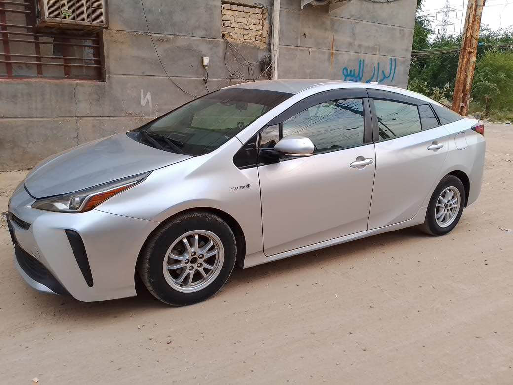 للبيع  او مرواس تويوتا بريوس ٢٠٢١ هايبرد ماشيه ٤٠ الف حادث جاملغ وبنيد 
سياره للي يعرفها فول مواصفات جلد ابيض ونيلي الداخل 
لايتات زينون وبلوجكترات ابيض 
رادار امامي خلفي وتحديد مسار ونقطه عمياء 
ايةنقص ماكو 
مكان سياره بغداد 
*********** 
 
السعر  132 بغداد, العراق
